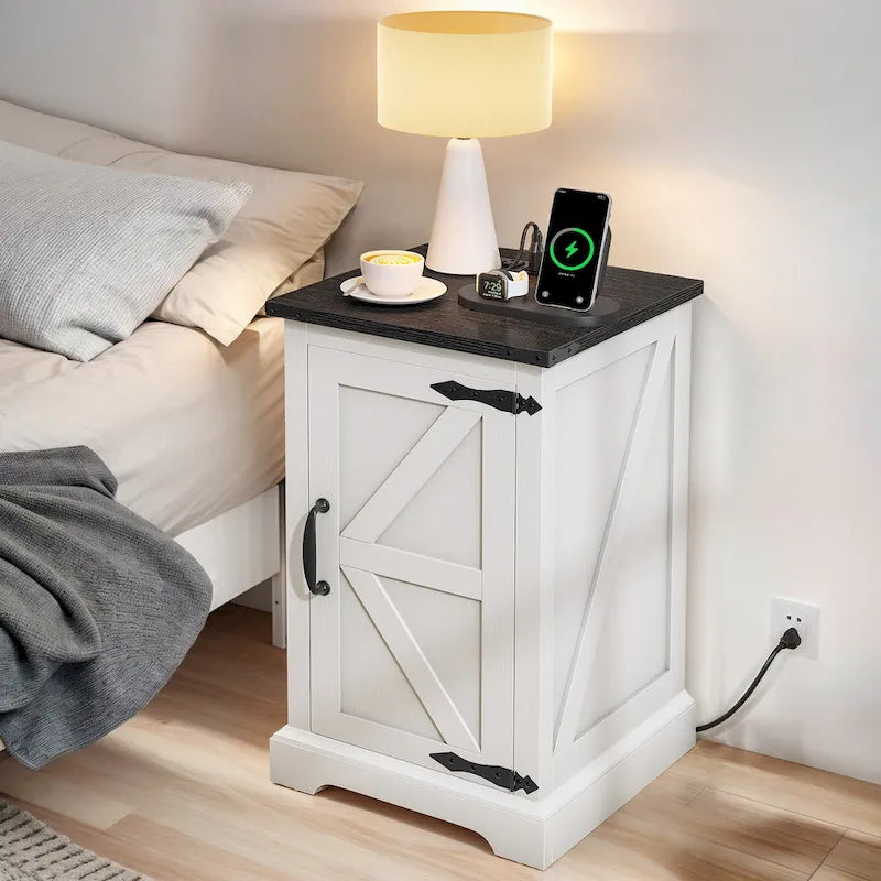 Table d'appoint de ferme avec station de recharge et étagère réglable