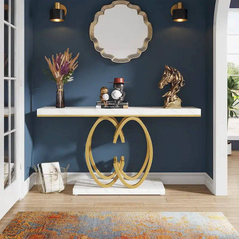 Console de 55 pouces en faux marbre avec piètement géométrique en métal