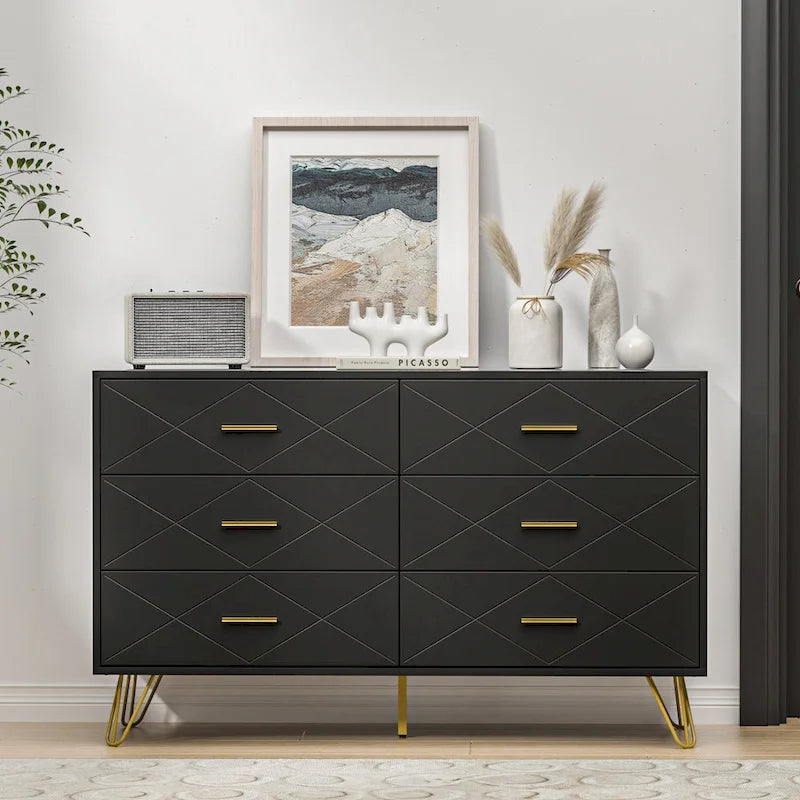Commode à 6 tiroirs cannelés pour chambre à coucher avec plateau large et poignées dorées