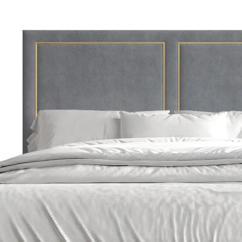 Lit Minimaliste Capitonnage Velours Détails Bandes Dorées